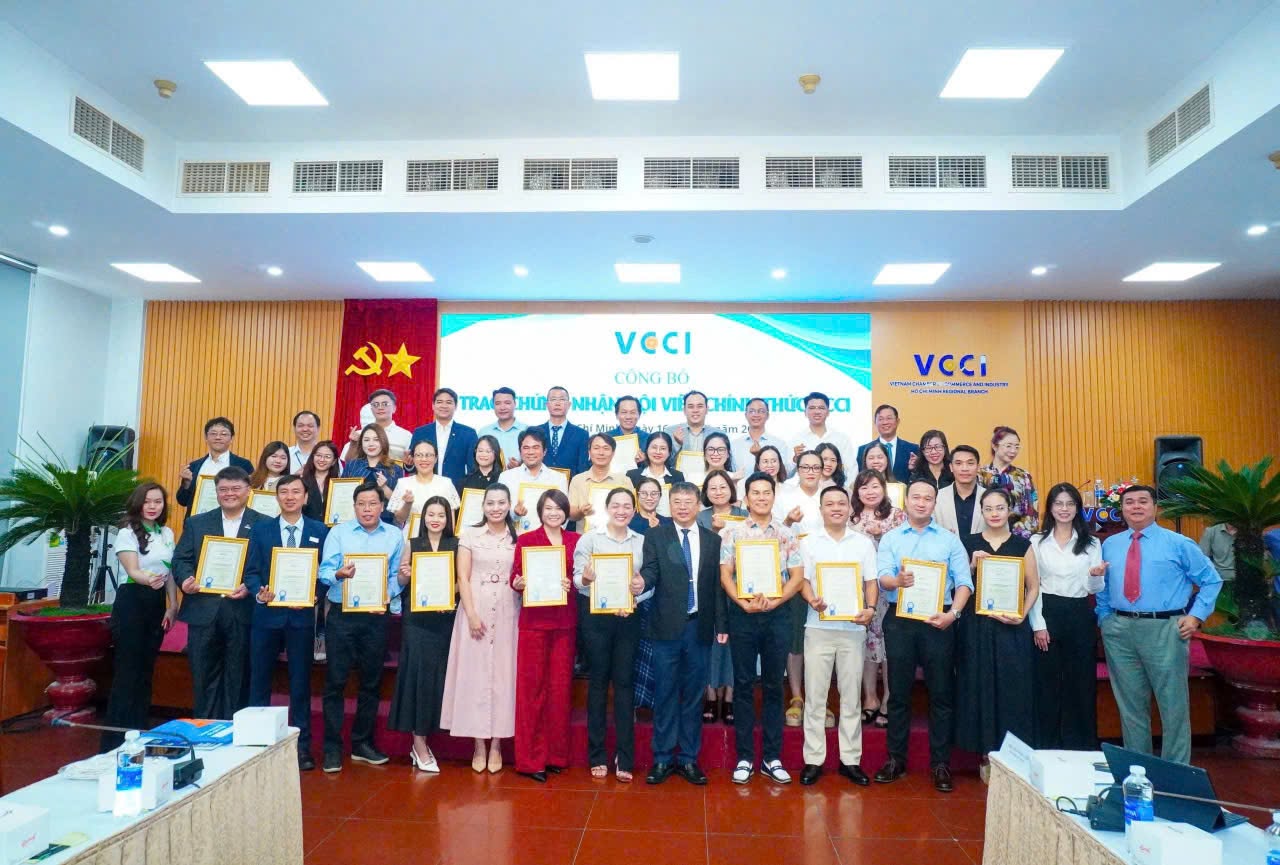 Lien Doan Thuong Mai Va Doanh Nghiep 2026 - Bizlawyer